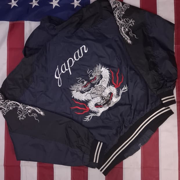 JPN 빈티지 드래곤 자수 바람막이 자켓