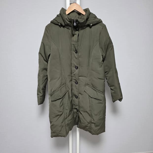 타미힐피거 카키 롱패딩