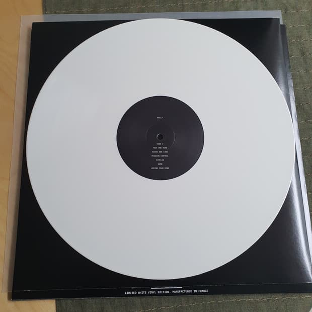 Bully 불리 화이트 LP vinyl 한정판 칸예 웨스트 ye yzy