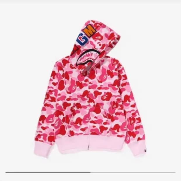 베이프 핑크 후드집업 구합니다 