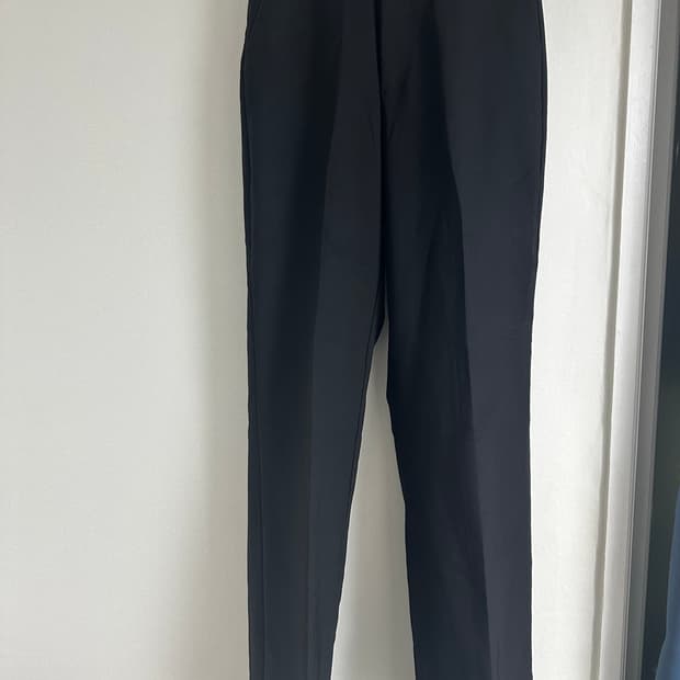 하이웨스트 블랙 슬랙스