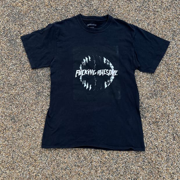Fucking awesome 그래픽 아트 반팔티