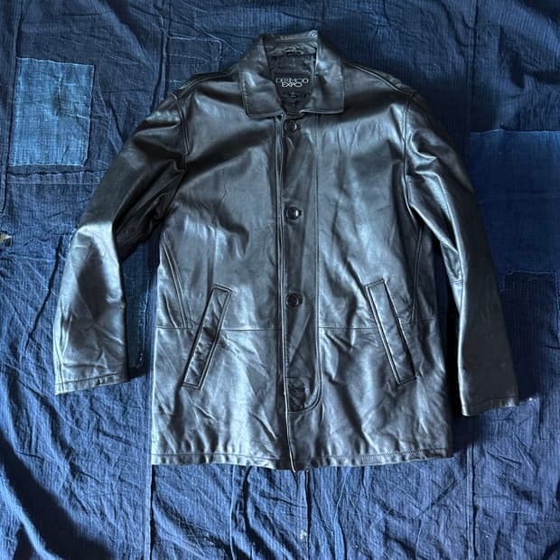 Dermod Expo 카우하이드 카코트 M