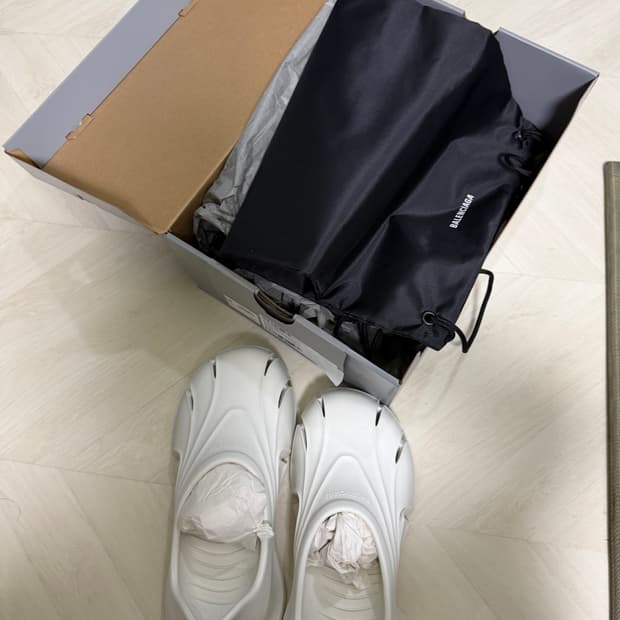 발렌시아가 몰드 클로그 (42)