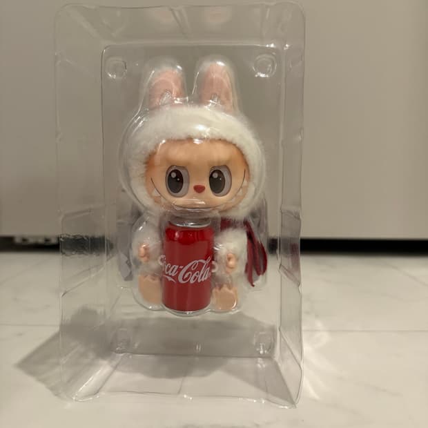 팝마트 라부부 코카콜라 인형 키링 미개봉 판매합니다!