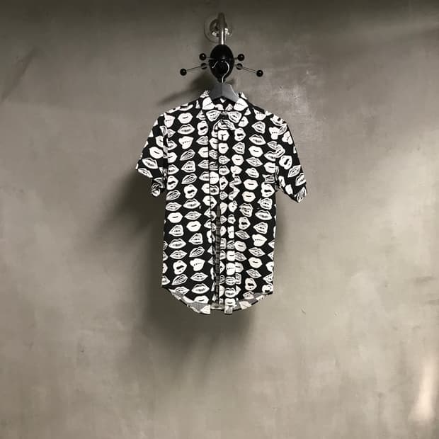 꼼데가르송 블랙 반팔 셔츠 M(W)