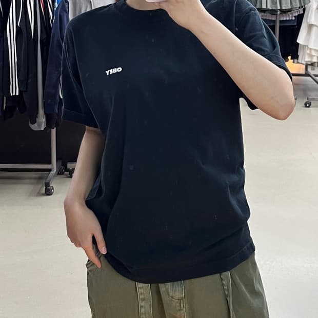 오베이 블랙 반팔