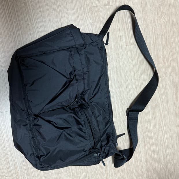 유니포터 유니클로 포터맛 숄더백