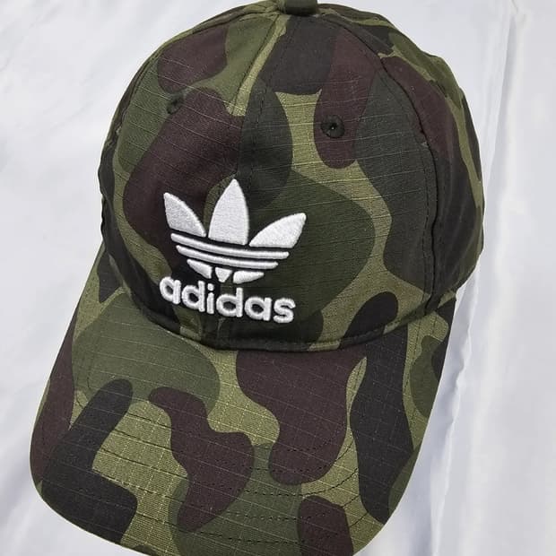 아디다스카모볼캡