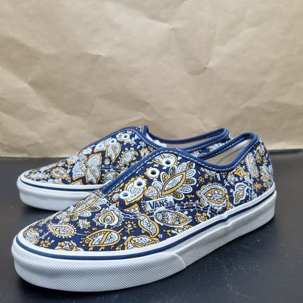 반스 어센틱 페이즐리 스니커즈225