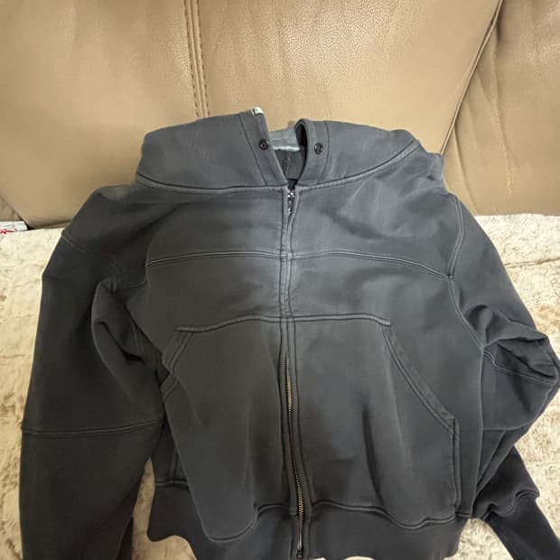 노매뉴얼 피그먼트 후드집업