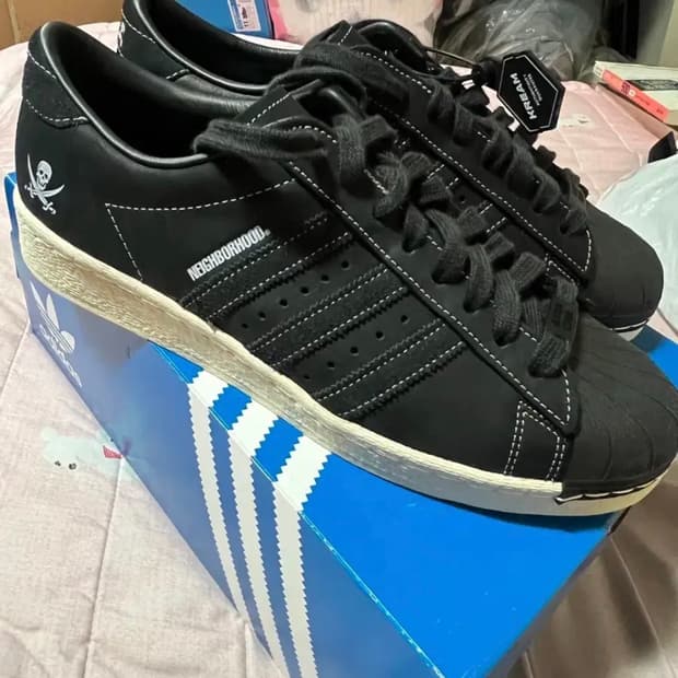 아디다스 네이버후드 슈퍼스타 285