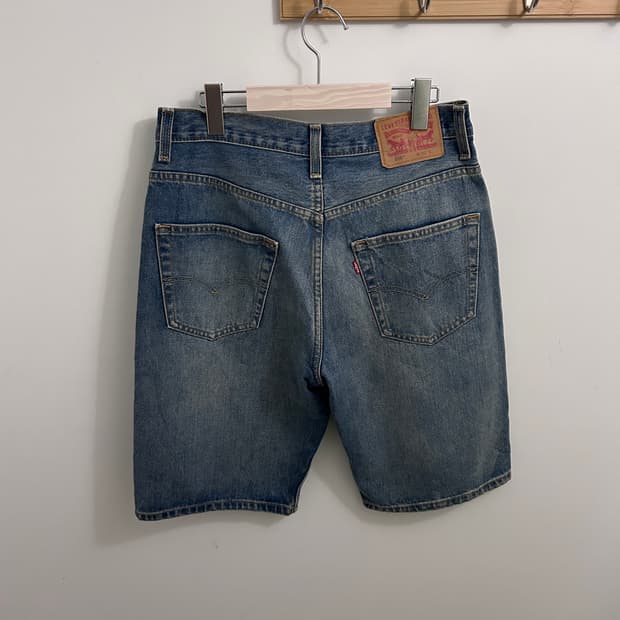 Levi’s 569 denim half pants