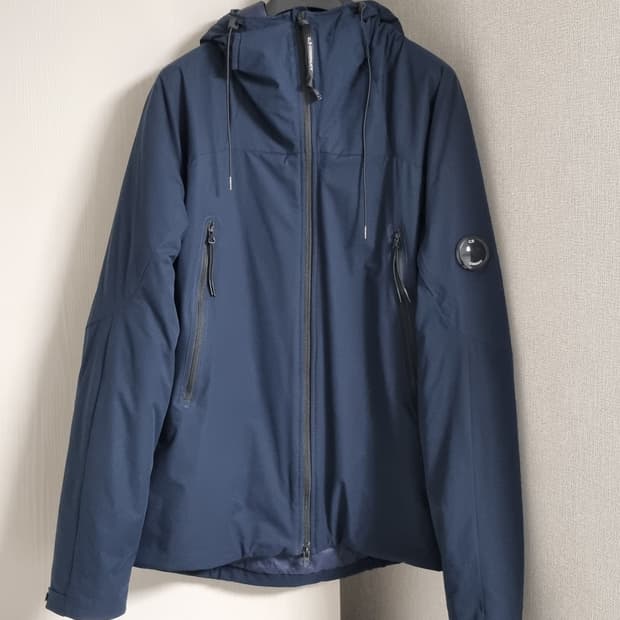 cp컴퍼니 프로텍 프리마로프트 경량패딩