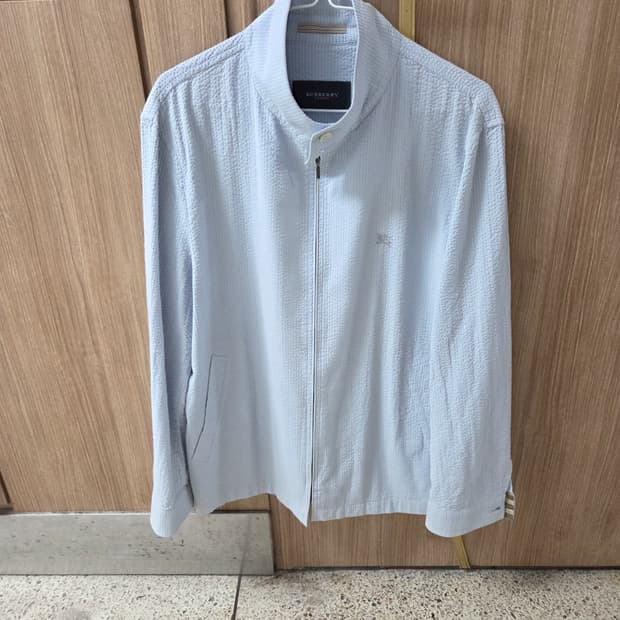 버버리 자켓 100