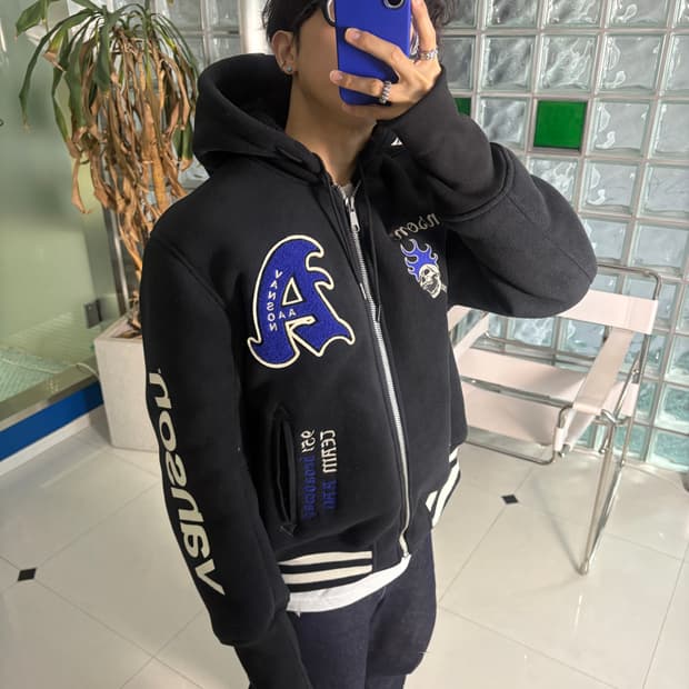 예약/ X AAO crop varsity jacket 크롭 바시티 자켓