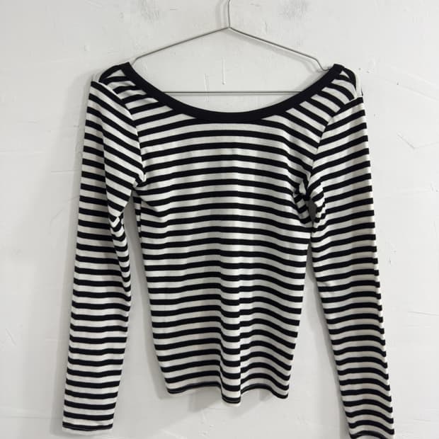 stripe slim top