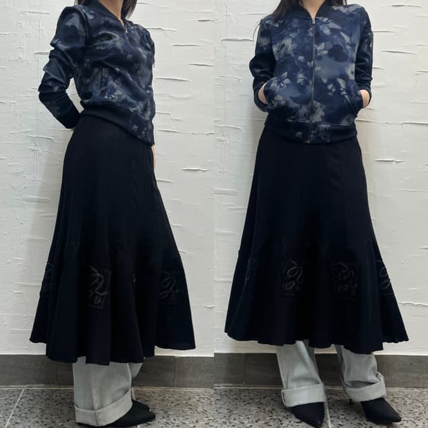 floral navy jersey