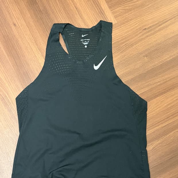 나이키 에어로스위프트 싱글렛 XL