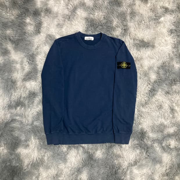 [L size] 스톤아일랜드 맨투맨 네이비 급처