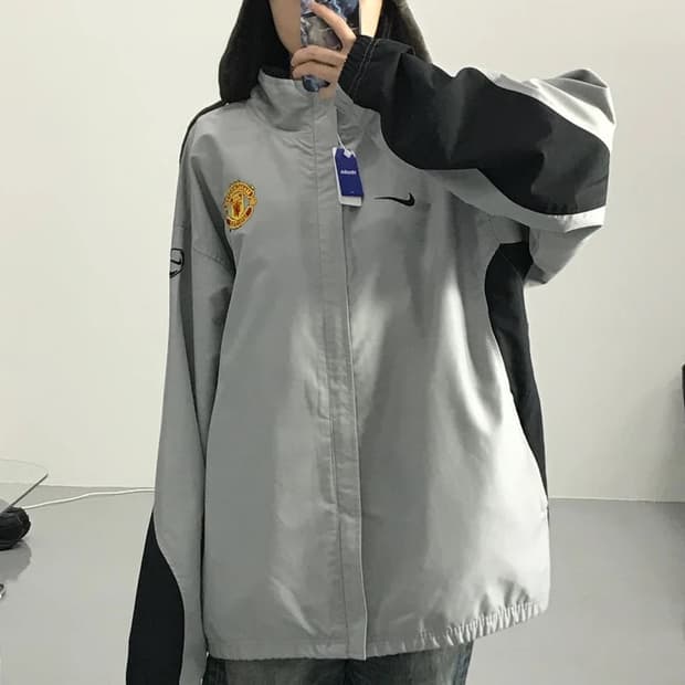 Nike × Manchester United 2003 jacket