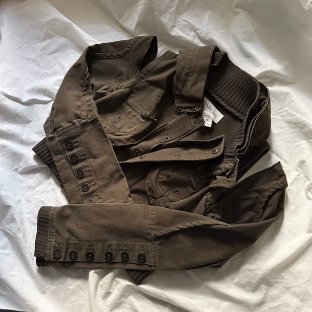 00's 해체주의 하이넥 3way 아카이브 절개 베스트 스터드 앤틱 자켓