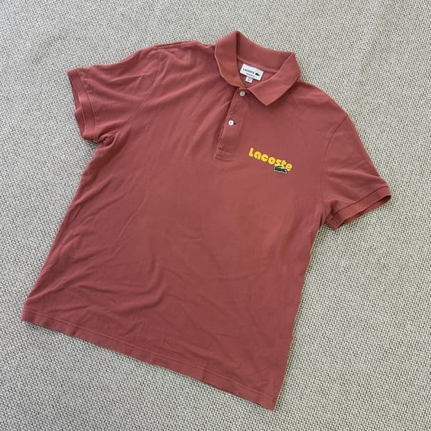 L 라코스테 네임 프린트 폴로 셔츠 0413D