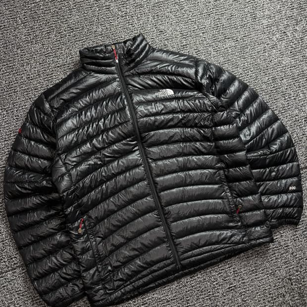 노스페이스 써밋시리즈 블랙 글로시 구스 다운 경량 패딩 2260