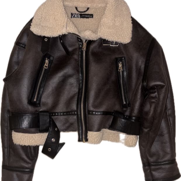 자라 페이크 에코레더 무스탕