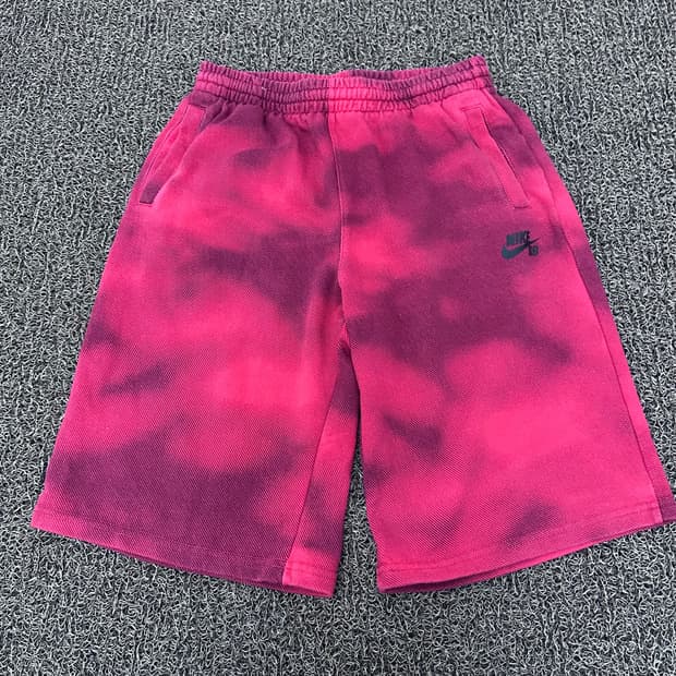NIKE 나이키 운동복 반바지 L