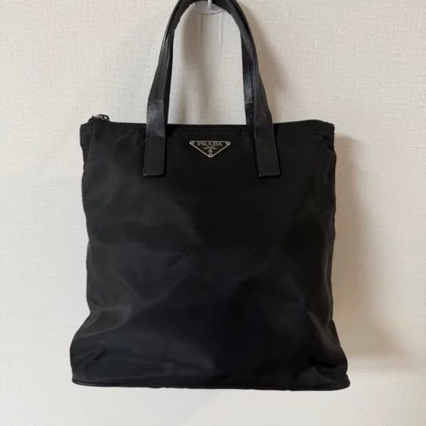 정품 프라다 포코노 나일론 토트백 블랙