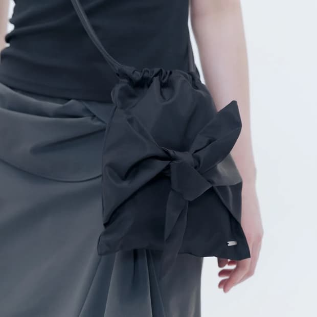 Tie-up mini drawstring bag BLACK