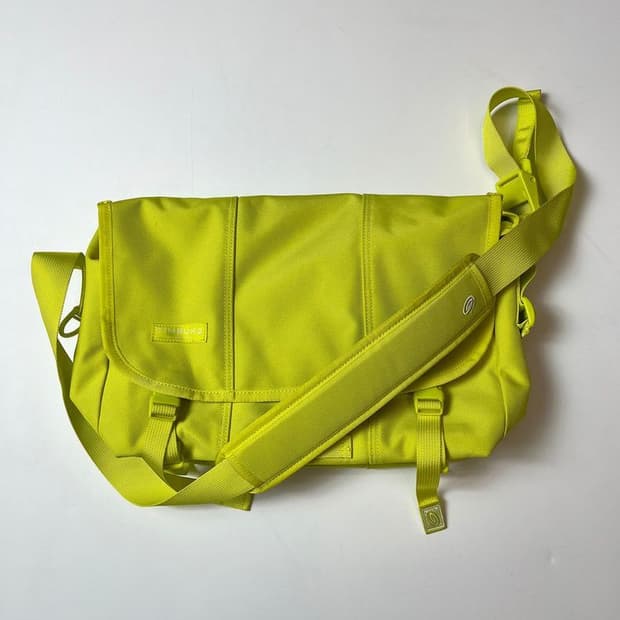 팀벅2 Timbuk2 클래식 헤리티지 메신저백 Q1359