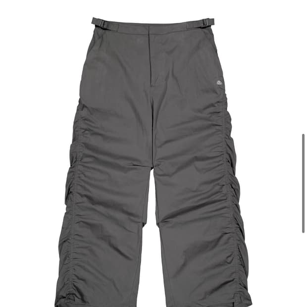 PUCKERING PANTS GREY