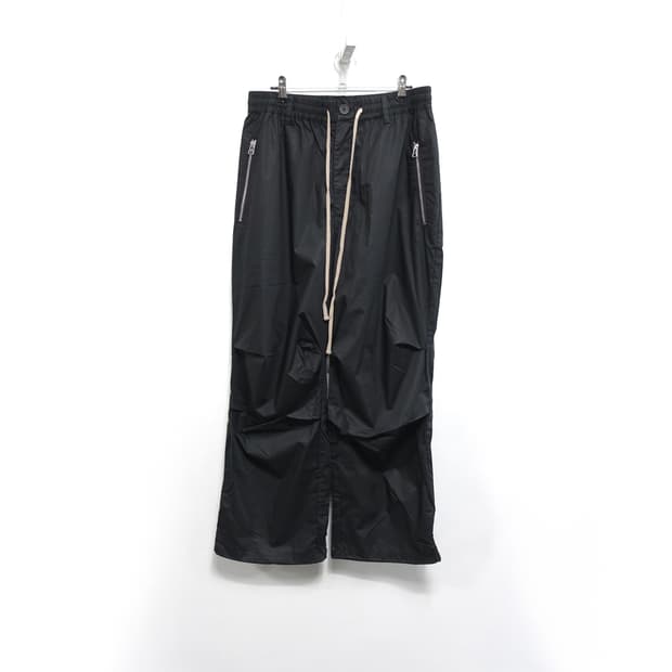 [M] DANKE SCHON  당케쉔 페이퍼 코팅 스트링 팬츠 