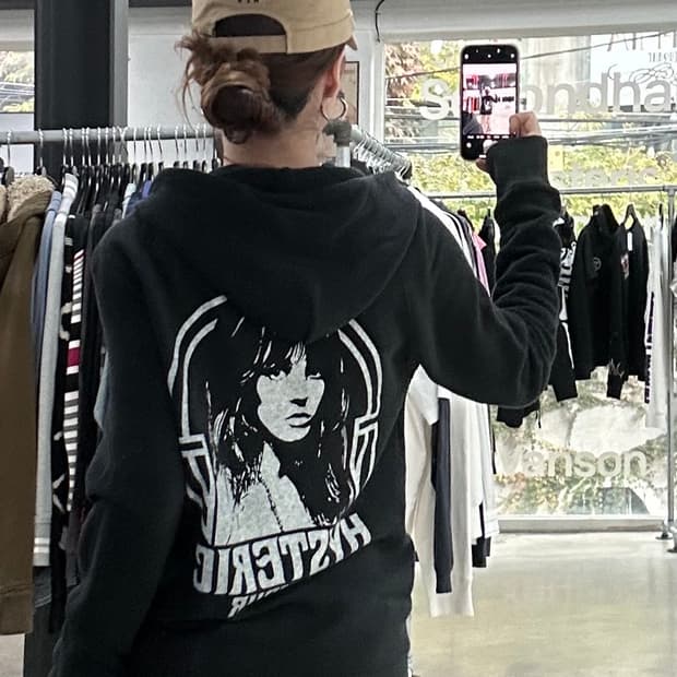 히스테릭글래머 히스걸 빅로고후드집업 블랙