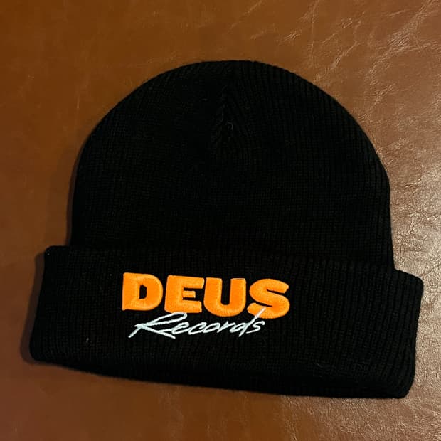 데우스 DEUS 비니