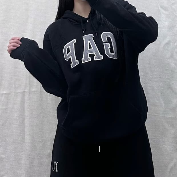 GAP 후드티