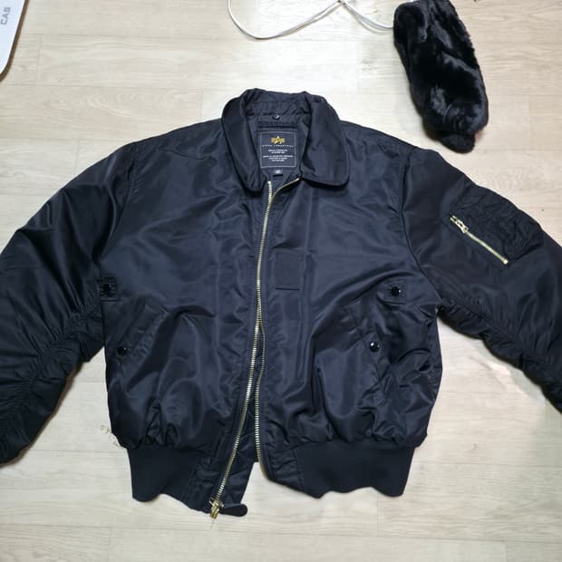 알파 인더스트리 b 15 플라이트 자켓 l 사이즈