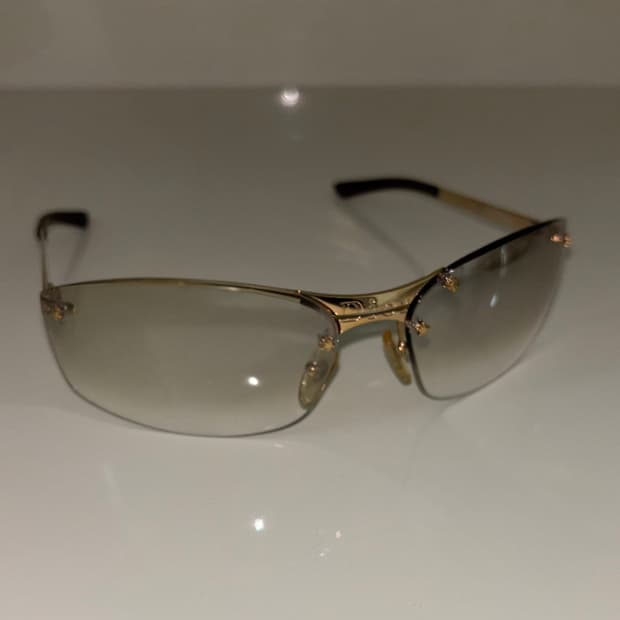 디올 팝 선글라스