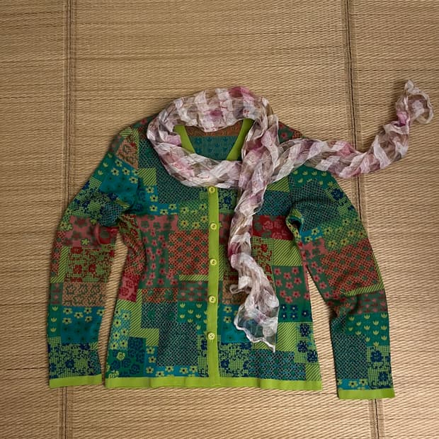 lovecannedfruit vintage cardigan + scarf