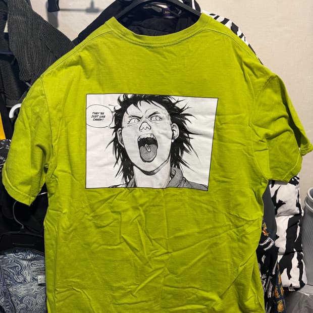 슈프림 아키라 라임 xl