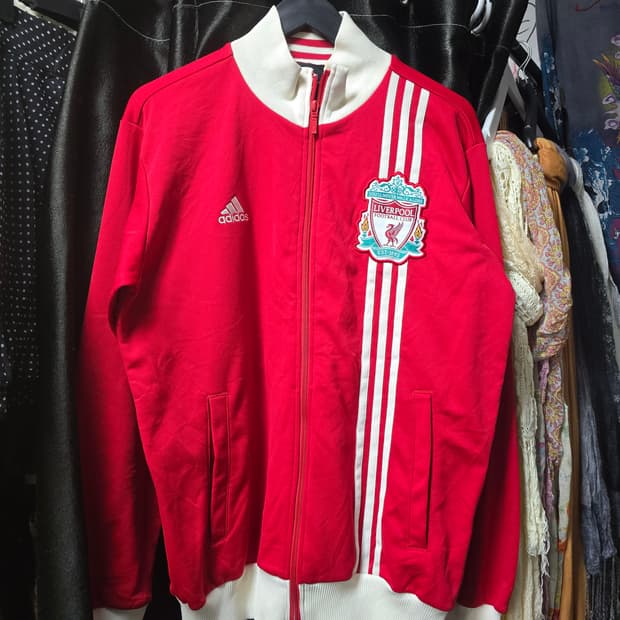 Adidas Liverpool jersey 
