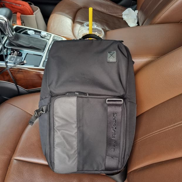 샘소나이트 레드 백팩 블랙