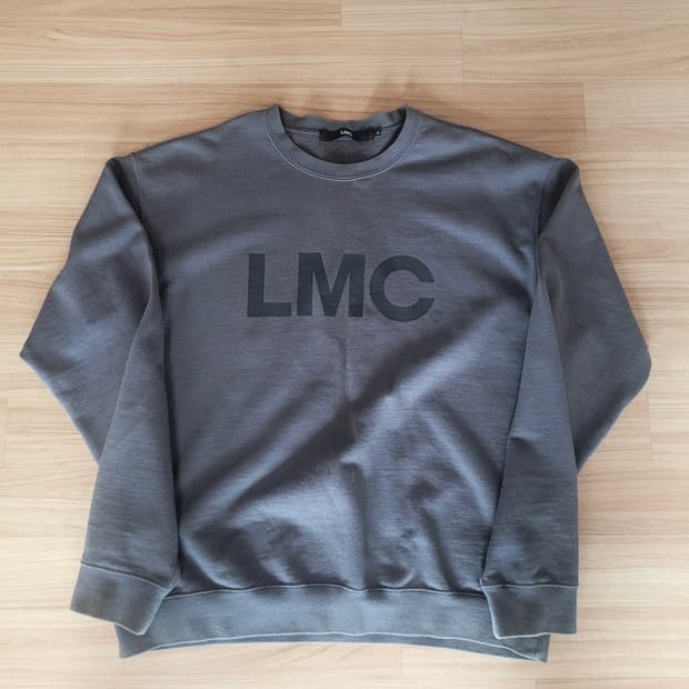 엘엠씨 스웻셔츠