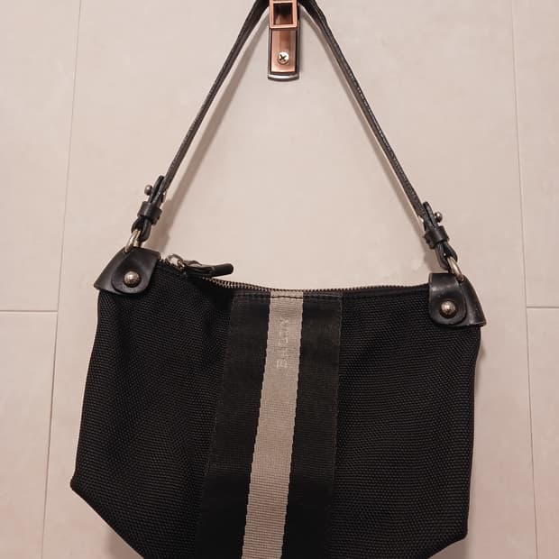 발리 정품 여성 미니 숄더백