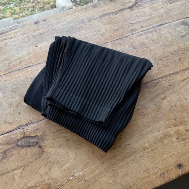 이세이미야케 homme plisse 바지 블랙 size 1