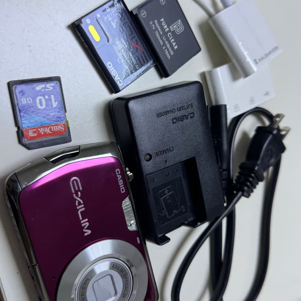 카시오 엑슬림 EX-Z1 핑크색 빈티지 디카