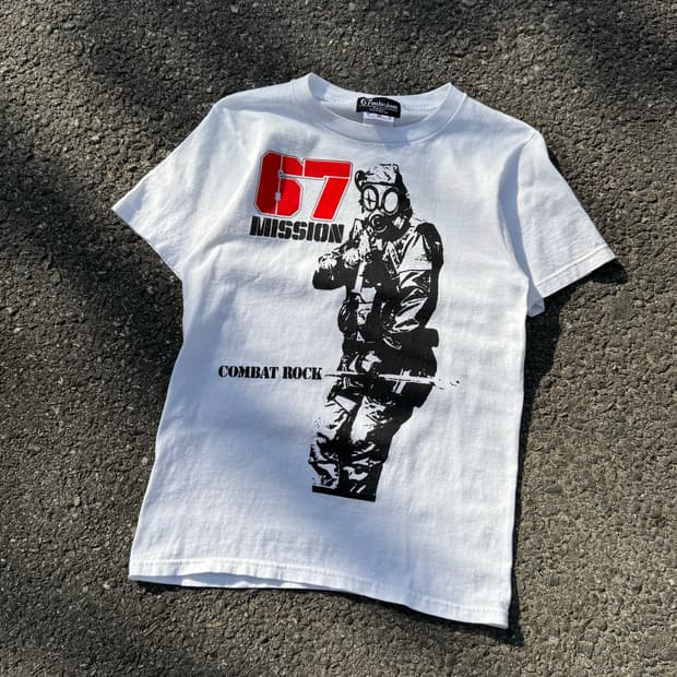 67 Mission 그래픽 반팔티셔츠 