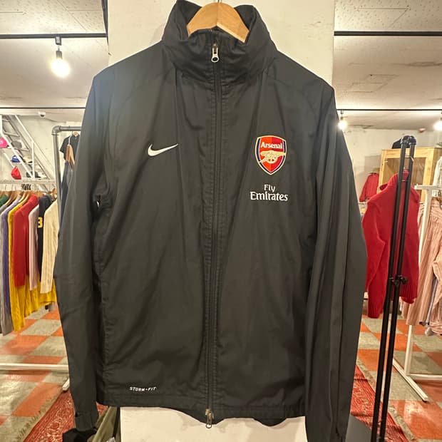 나이키 바람막이